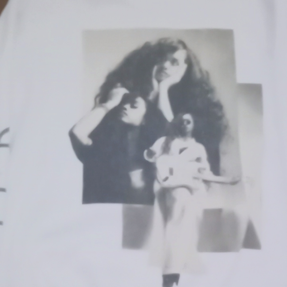 NWOT H.E.R. Sweatshirt Size Medium